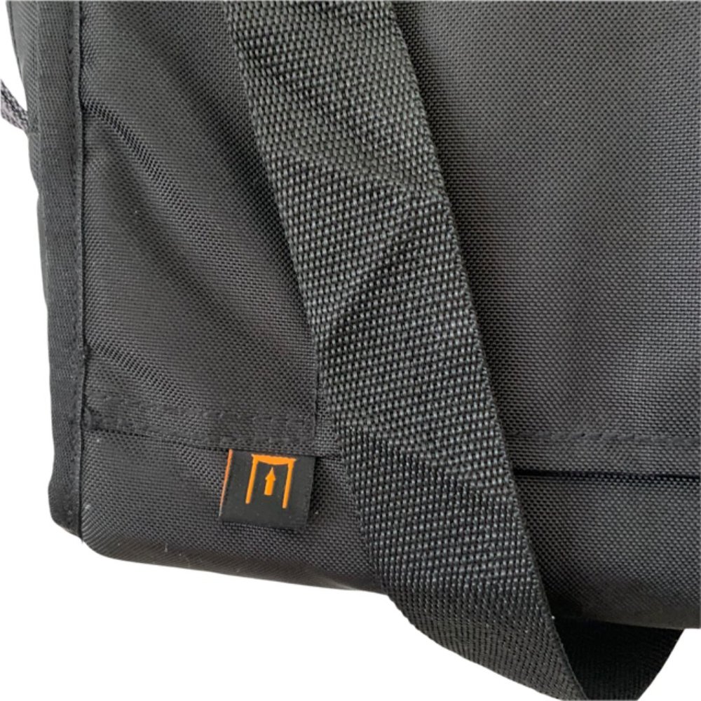 Eddie Bauer Shoulder Laptop Messenger Bag - Picture 5 of 10